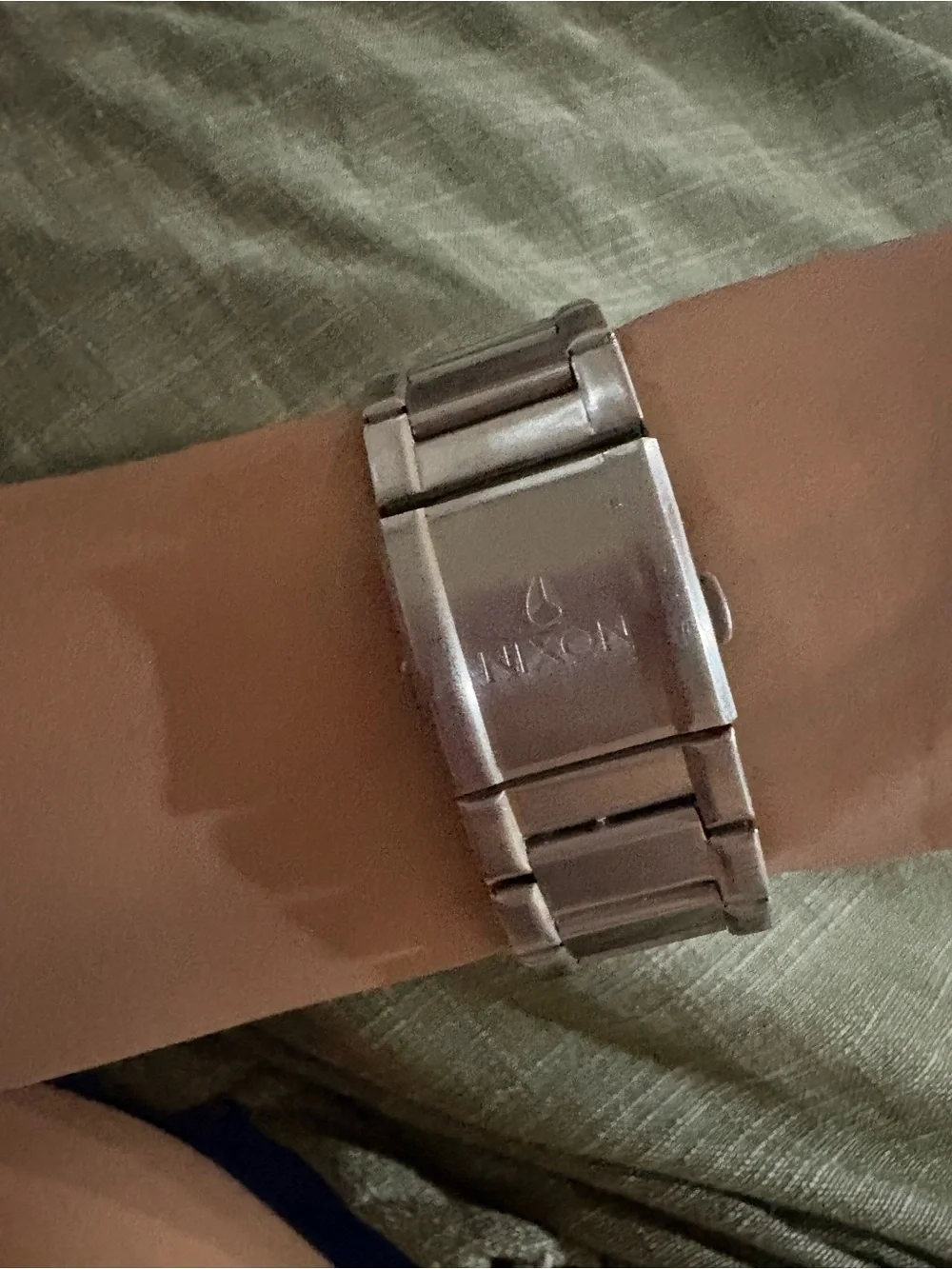 Nixon needs battery